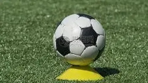 布克防守之谜破，三巨星光耀赛程