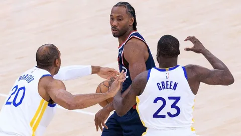 “中国体育健将再攀高峰！人民日报客户端独家揭晓九金盛宴”