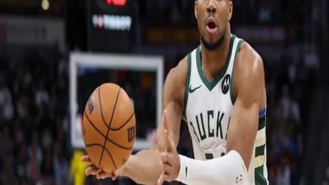 [中超第八轮]沪港争霸：上海海港迎战上海申花